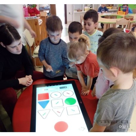 eFun Table Óvodai interaktív játékasztal 32"