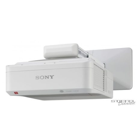 Sony ultraközeli vetítésű projektor, VPL-SW526